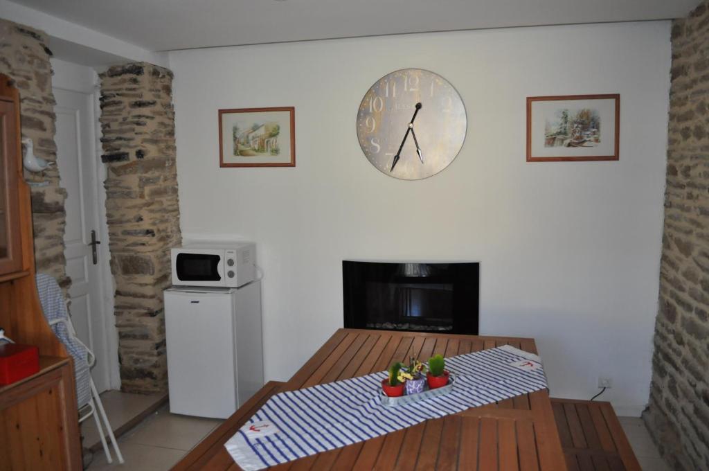 퐁타벤 Le Petit Kerangoi B&B 외부 사진